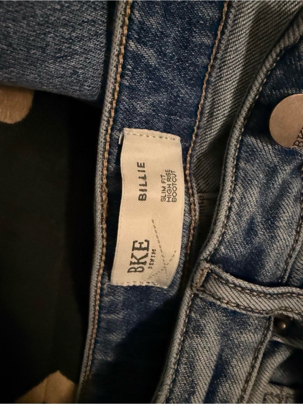 BKE Billie Women’s Slim Jeans in Light Blue Denim